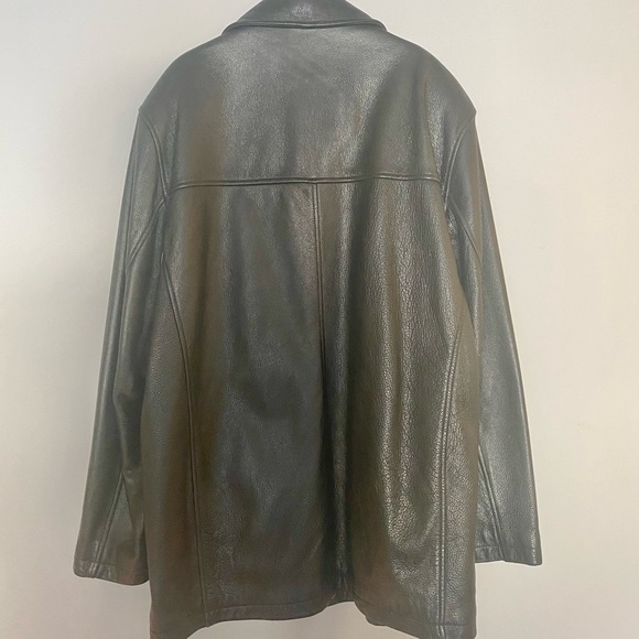 Classic Men’s leather jacket - Picture 4 of 7